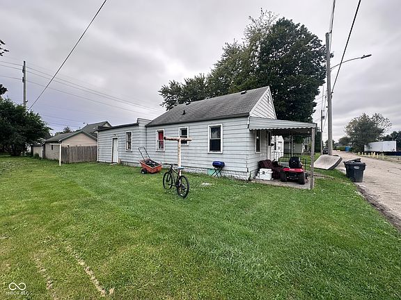 2nd image of 1305 E 26th St