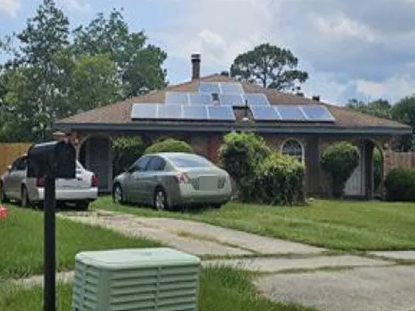 67 Westpark Ct, New Orleans, LA 70114