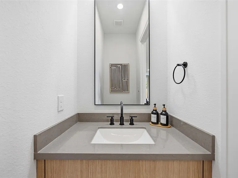 8102 Cannon St #A — Photo 14