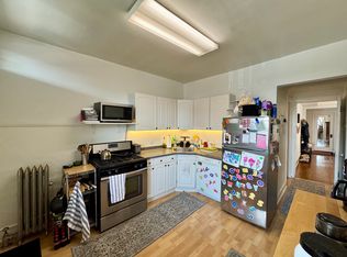 3812 N Wayne Ave #2S, Chicago, IL 60613