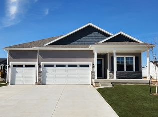 1111 2nd St NE, Altoona, IA 50009