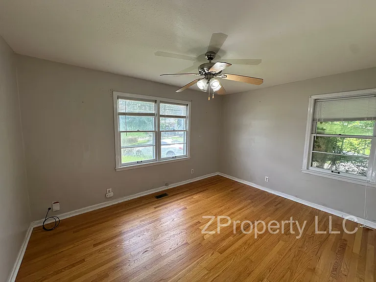 4810 Lumary Cir NW — Photo 6