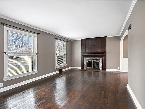 4th image of 124 Wildwood Dr