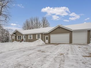 1201 SW 4th St, Grand Rapids, MN 55744