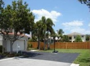 6125 NW 77th Pl, Parkland, FL 33067