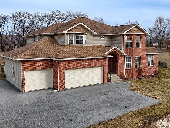 3rd image of 865 Dry Run Rd