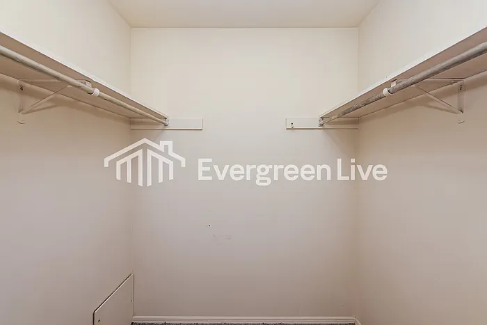7592 Mount Hood Dr — Photo 11