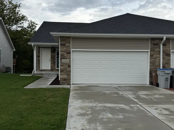 6469 Maple View Ct, Lincoln, NE 68512