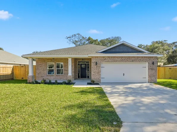 717 Hazel Dr, Fort Walton Beach, FL 32547