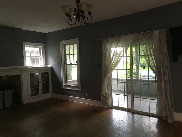 3134 N College Ave — Photo 28