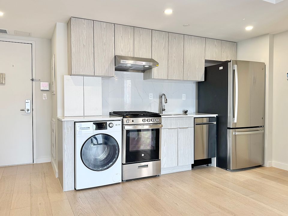 1st image of 136-80 41st Ave #6F