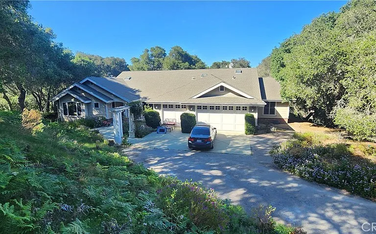 1961 Vineyard View Ln — Photo 19