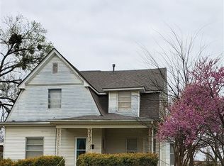 131 E Iowa St, Walters, OK 73572