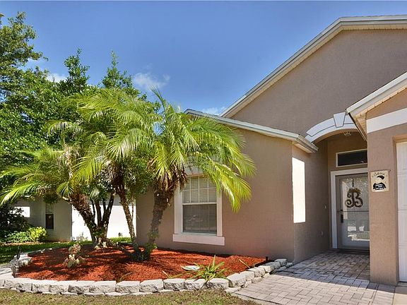 2nd image of 140 China Berry Cir