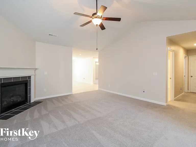 5439 Misty Hill Cir — Photo 3