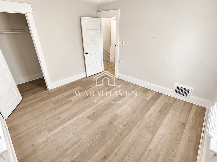 212 Gale St — Photo 17