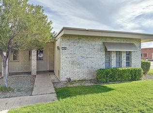 11095 W Coggins Dr, Sun City, AZ 85351