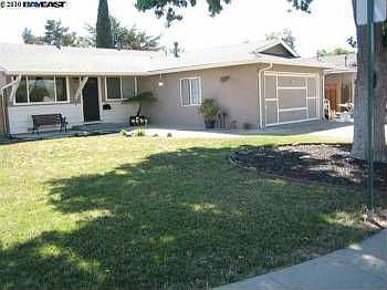 1st image of 697 Sonoma Ave
