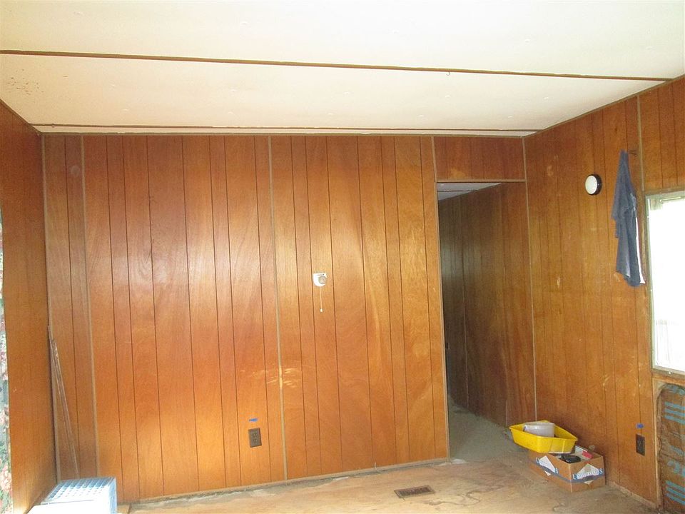 2nd image of 11230 South Rd