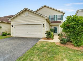473 W Hamlin Ln, Round Lake, IL 60073
