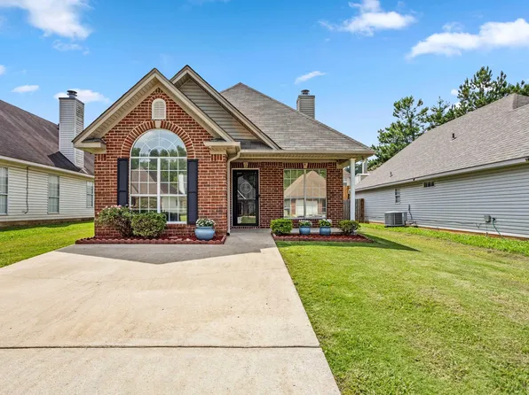 228 Saint John Dr, Birmingham, AL 35215
