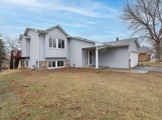 10987 Brittany Dr N, Champlin, MN 55316