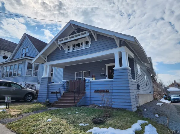 109 Whitwell Dr, Syracuse, NY 13203