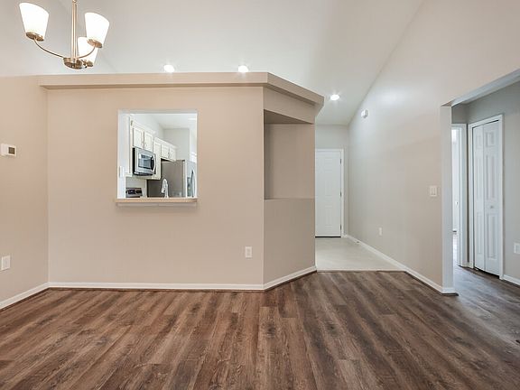 5th image of 11332 Moonshine Creek Cir
