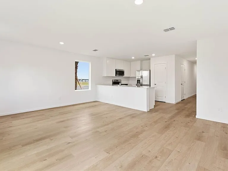 1557 Plank Pl — Photo 16
