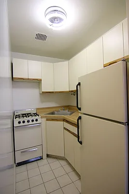 Rented by JK Dansar Corp | media 21