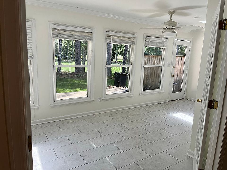 1657 Country Club Dr APT 4, Killen, AL 35645 Zillow
