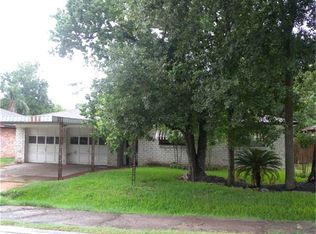 11030 Hayslip Ln, Houston, TX 77041