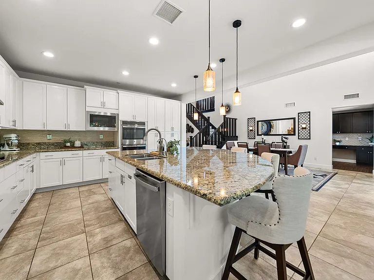 972 Tucana Dr — Photo 17