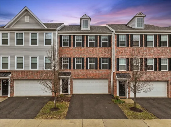 115 Watson Dr, Warrendale, PA 15086