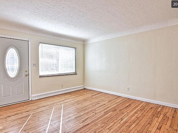 5th image of 195 Forest Hill Dr