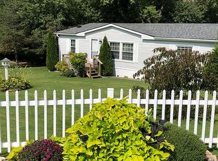 147 SE Turner Rd, Saint Joseph, MO 64504