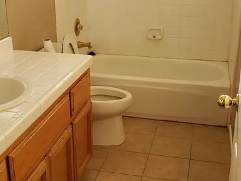 2249 Fallwater Ln — Photo 7