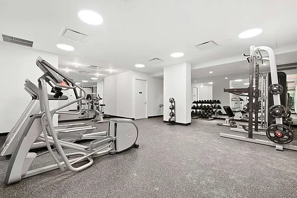 Sold by Nest Seekers International | media 12