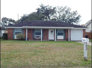 604 S 2nd 1/2 St, Nederland, TX 77627