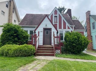 2186 Jackson Blvd, Cleveland Heights, OH 44118