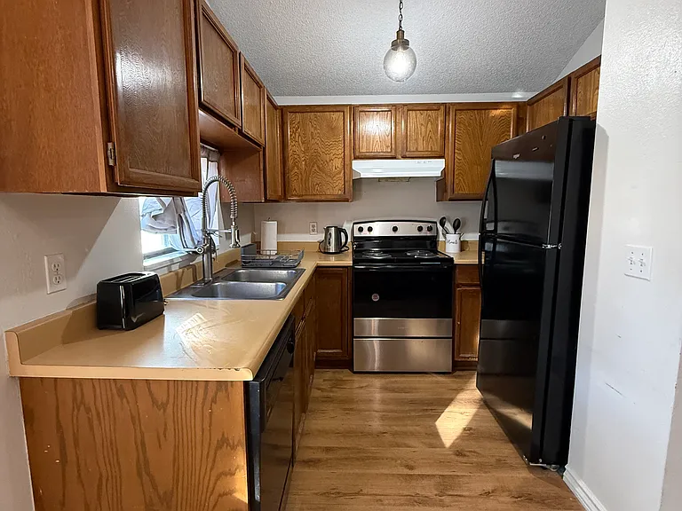 1450 Sagewood Rd #5 — Photo 3