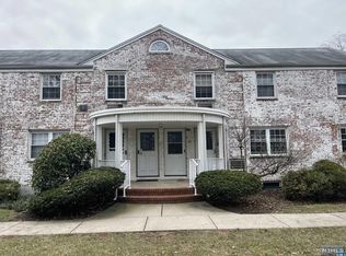 47 Clark Ct, Rutherford, NJ 07070