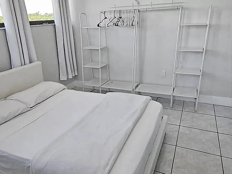 8119 Harding Ave #10 — Photo 11