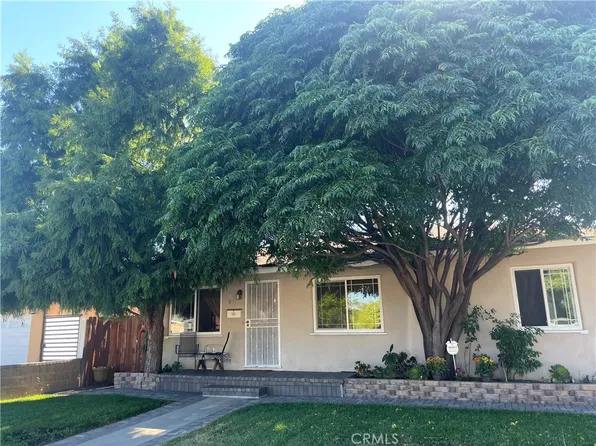 8907 Moonbeam Ave, Panorama City, CA 91402