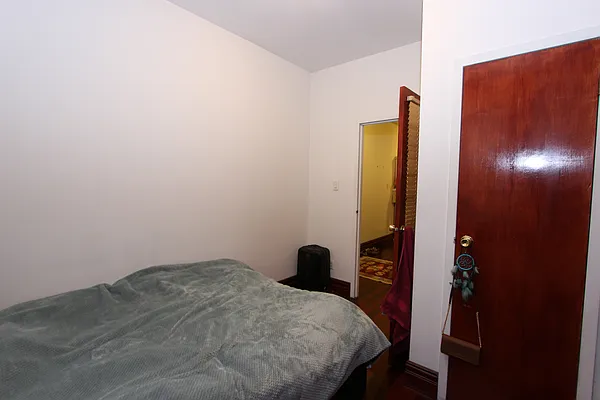 Rented by Compass | media 21