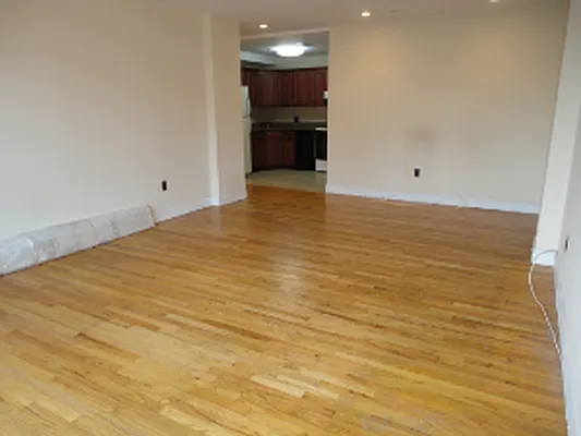 Rented by Urban Realty NYC | media 4