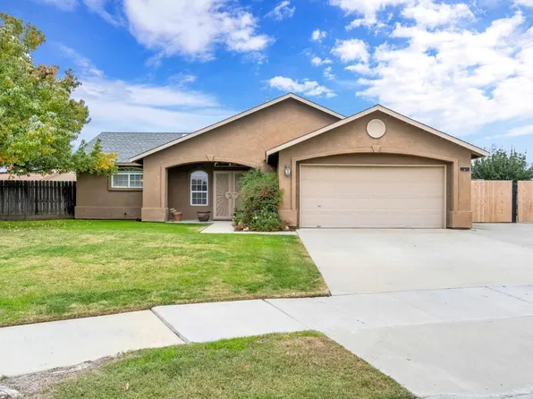 960 Geneva Dr, Lemoore, CA 93245