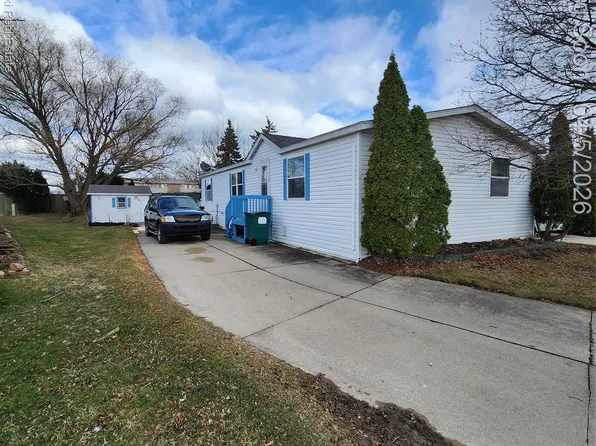 20221 Rhapsody Dr #568, Clinton Township, MI 48036