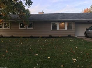 145 Larkmont Dr, Elyria, OH 44035