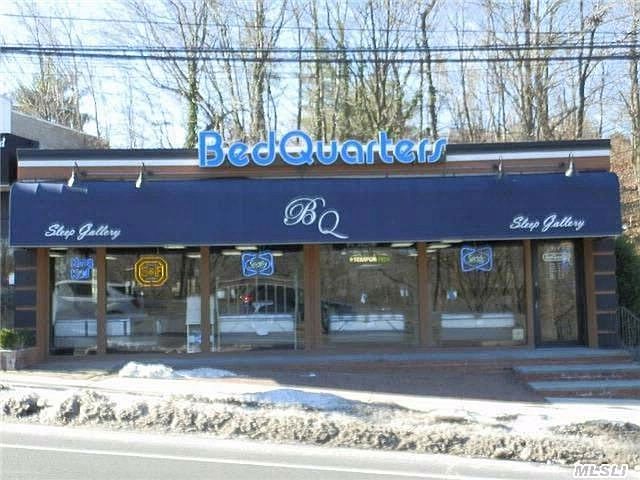2nd image of 977 Northern Blvd